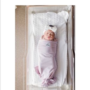 Ollie swaddle